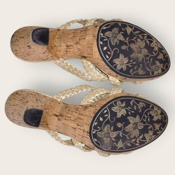 Sofft Womens Sandal Sz 10 Kitten Heel Slipon Beige Woven Leather Comfort Cushion - Picture 9 of 10